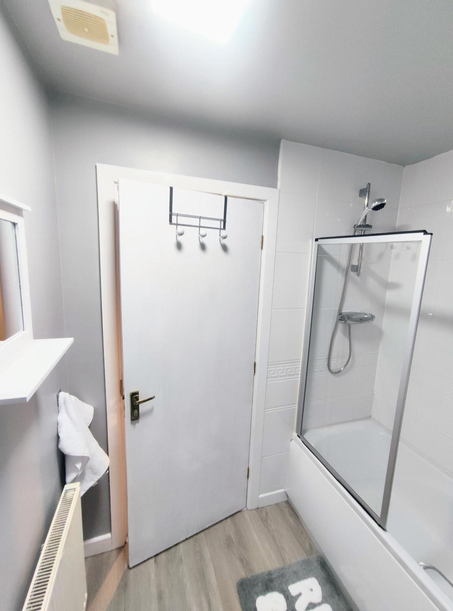High Rigg House Bradford - Luxury Accomodation With Private Parking Idle Dış mekan fotoğraf